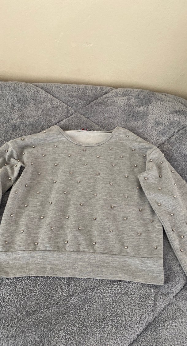 Gri Uzun Kollu incili kadın bluz - Görsel 2