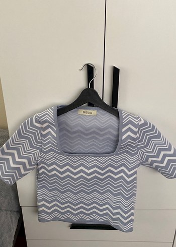 Gri Desenli Kadın Triko Kısa Kollu Bluz - Görsel 6