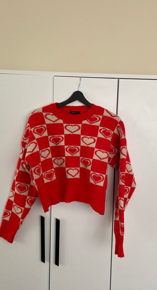 Kısa yumuşak dokulu uzun kollu kazak - Görsel 5