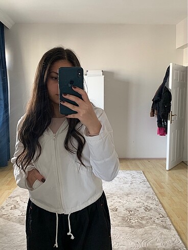 m Beden crop yağmurluk