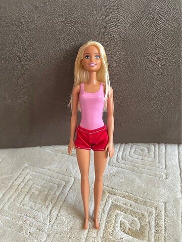 Yüzücü Barbie