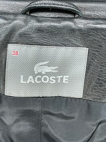 38 Beden siyah Renk Lacoste Ceket %70 İndirimli.