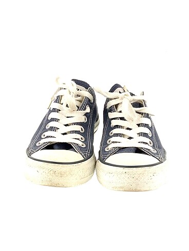 37,5 Beden Converse Spor Ayakkabı %70 İndirimli.