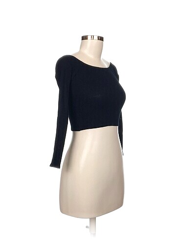 Pull and Bear Pull and Bear Bluz %70 İndirimli.