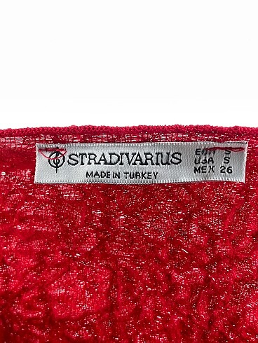 s Beden kırmızı Renk Stradivarius Bluz %70 İndirimli.