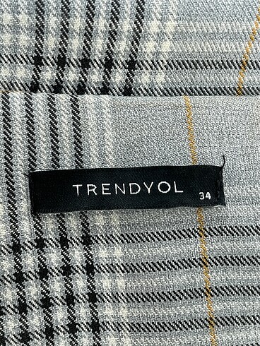 34 Beden çeşitli Renk Trendyol & Milla Blazer %70 İndirimli.