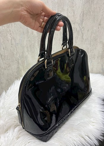 Guess çanta - Görsel 3