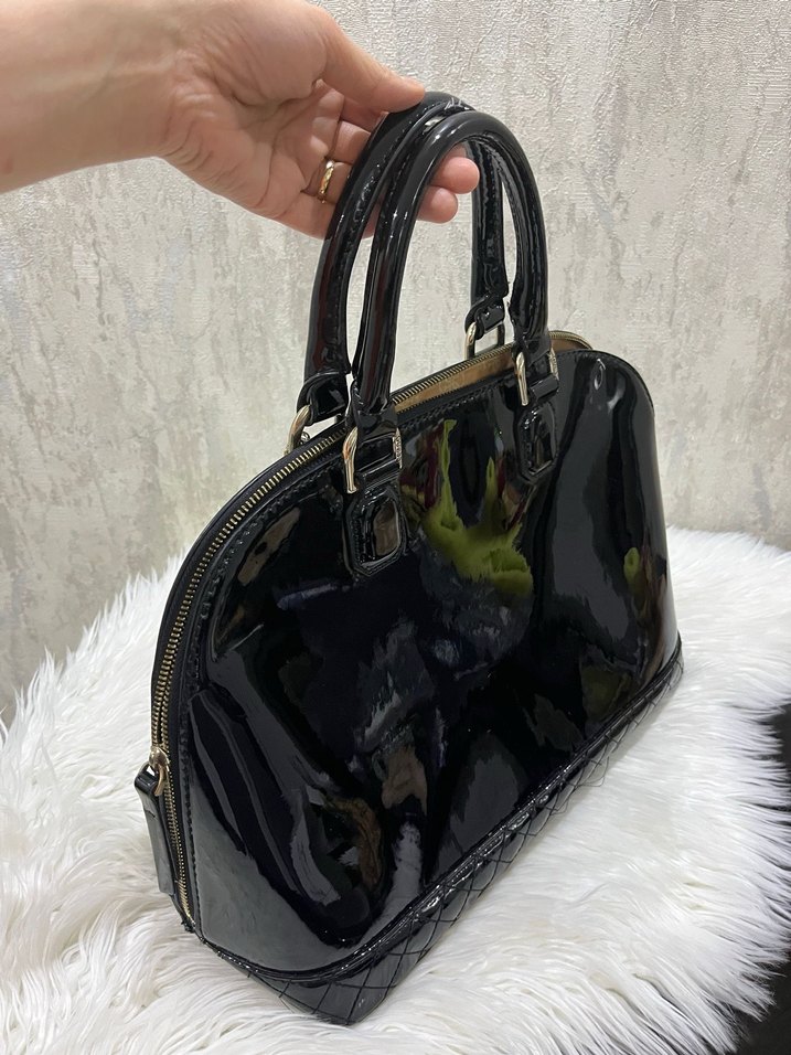 Guess çanta - Görsel 3