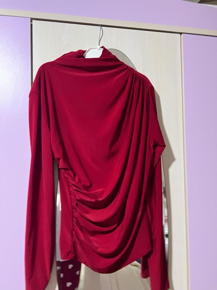 Kırmızı Bluz - Görsel 2