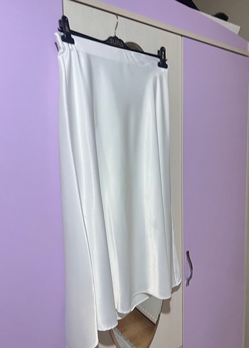 Beyaz Midi Saten Salaş Etek - Görsel 2