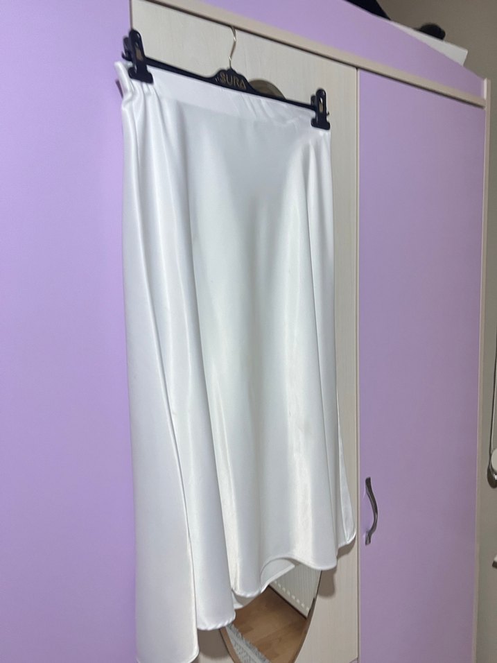 Beyaz Midi Saten Salaş Etek - Görsel 2