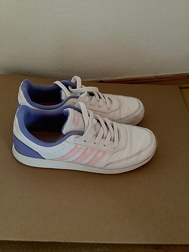 Adidas Orijinal Adidas Spor Ayakkabı