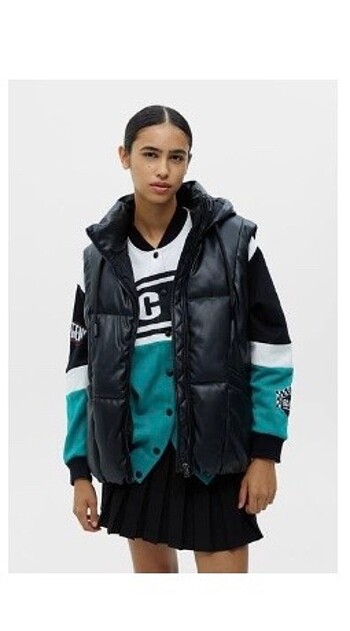 s Beden siyah Renk Pull & Bear Şişme Yelek