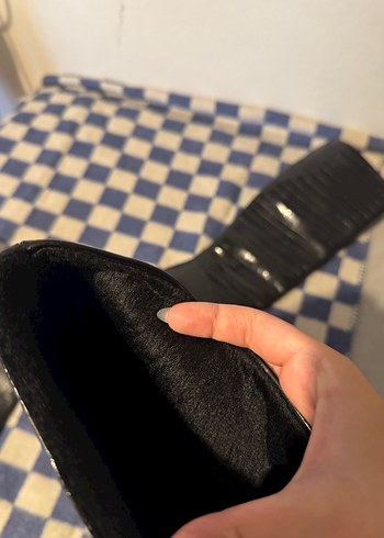 Diğer Siyah Yılan Desenli Pilili Dizüstü Stiletto Çizme