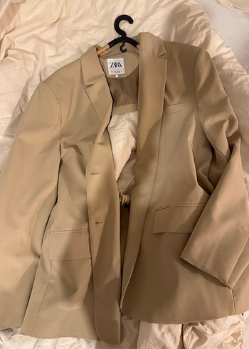 Camel Renk sırtı acık blazer - Görsel 3