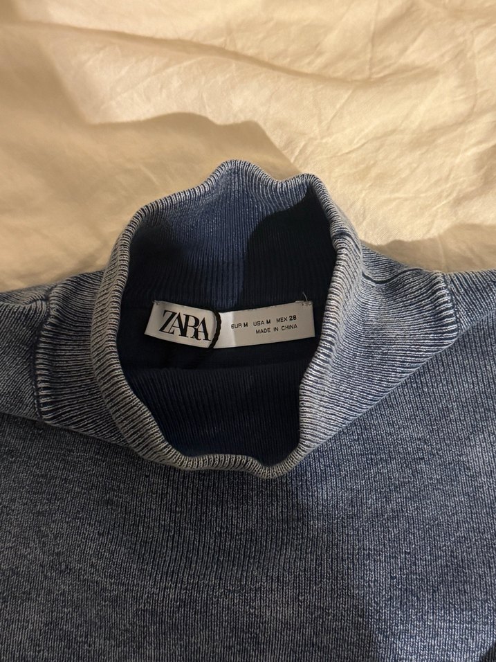 Yüksek Yakalı Kadın Triko Kazak - Görsel 3