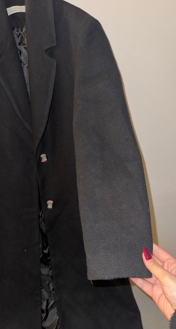 Düğmeli Siyah Kaban - Görsel 5