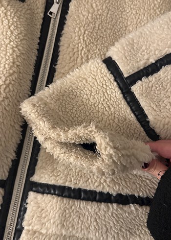 Bej Kürklü Fermuarlı Kadın Mont - Görsel 3