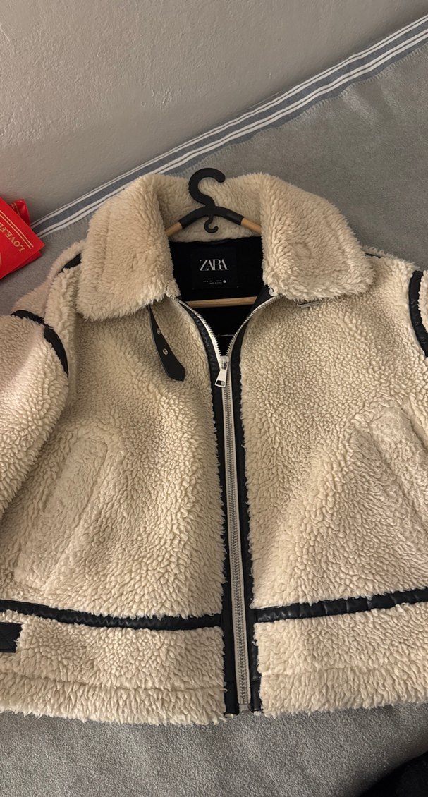 Bej Kürklü Fermuarlı Kadın Mont - Görsel 2