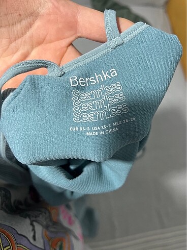 xs Beden Bershka tulum