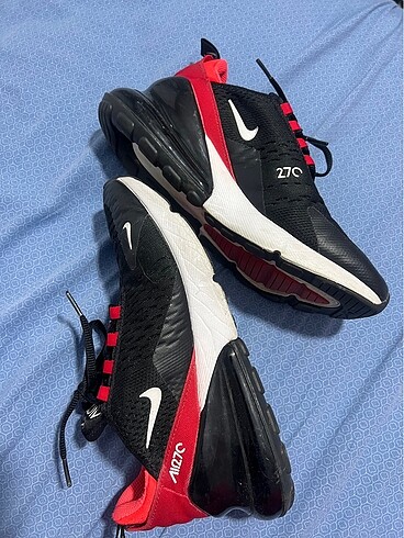 Nike air 270