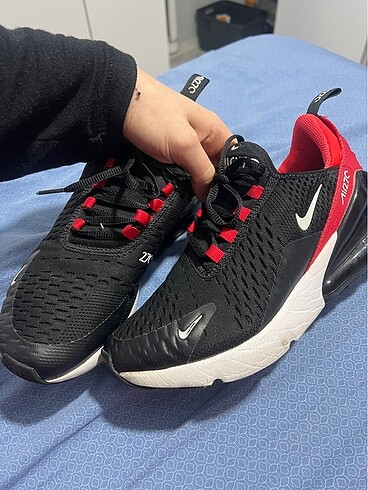 38 Beden Nike air 270