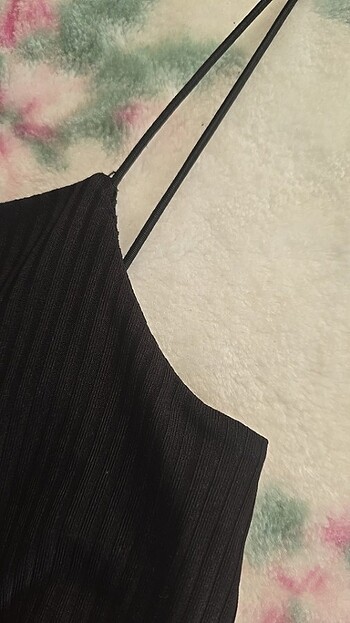 l Beden Askılı krop çok iyi durumda hiç kusuru yok