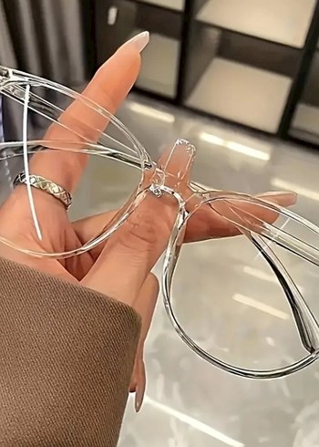 Şeffaf, siyah, kahverengi Çerçeveli Minimalist Kadın Gözlüğü
