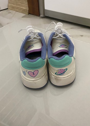 Çocuk spor ayakkabi Zara - Görsel 3