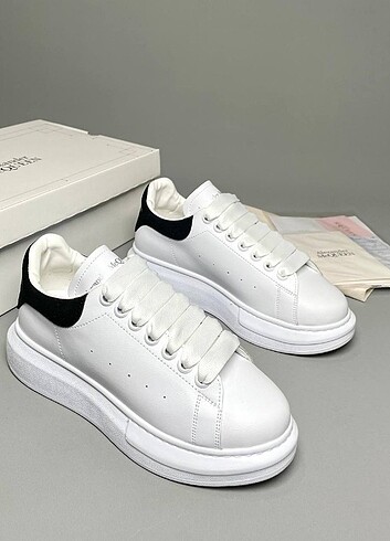 Alexander McQueen ALEXANDER MCQUEEN
