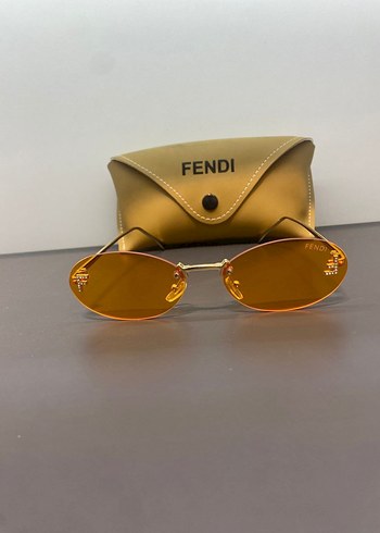 Fendi Altın Renkli Kadın Güneş Gözlüğü