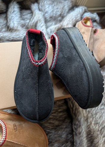 Siyah Kürklü Platform Topuklu Kadın Terlik - Görsel 7