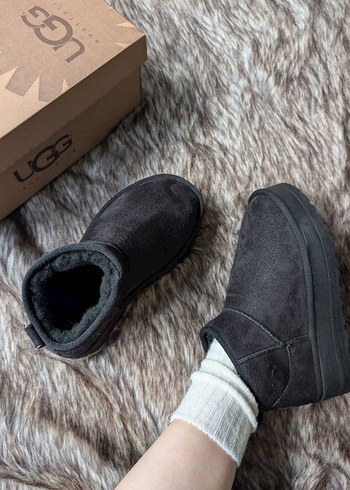 UGG  miniKadın Platform Topuklu Süet Bot - Görsel 3