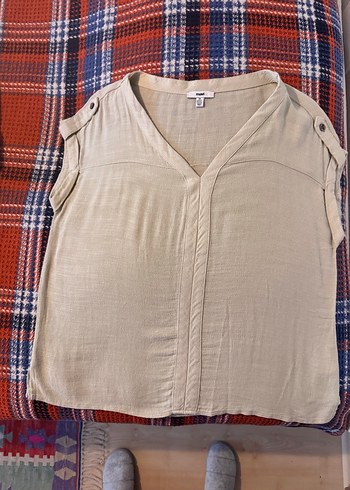 Mavi V Yaka Su Yeşili Bluz - Görsel 5