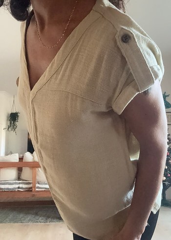 Mavi V Yaka Su Yeşili Bluz - Görsel 3