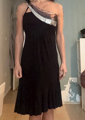 Payetli Şık Elbise - Görsel 2