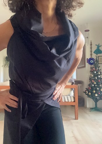 Siyah Drapeli Kadın Şık Tasarım Tunik - Görsel 3