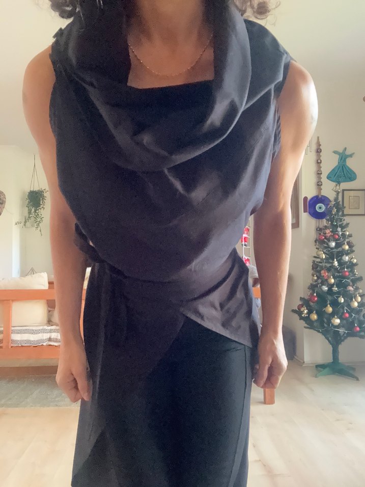 Siyah Drapeli Kadın Şık Tasarım Tunik - Görsel 2