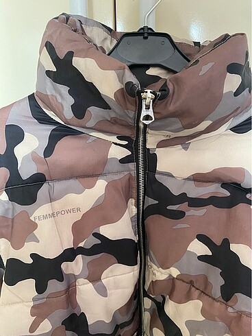 Bershka Şişme Mont - Görsel 2