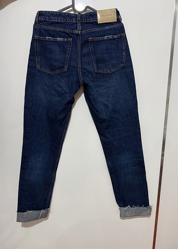 Nakışlı Düğmeli Lacivert Kadın Denim Pantolon - Görsel 2