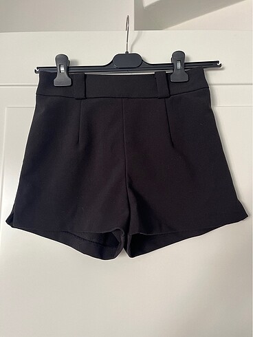 H&M H&M - Siyah mini şort