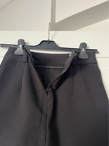 34 Beden siyah Renk H&M - Siyah mini şort