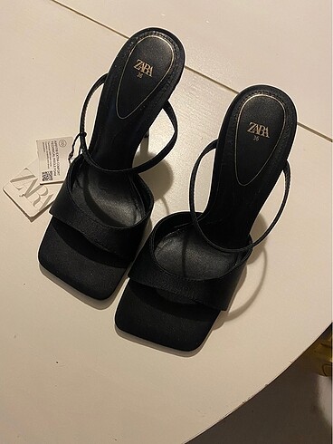 Zara Zara Topuklu Terlik