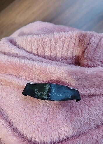 Diğer Siyah İnci Pijama Takımı