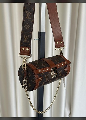 Beden kahverengi Renk Louis Vuitton Zincir Detaylı Kahverengi Çanta