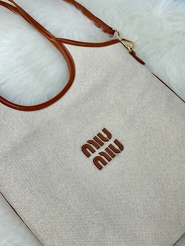  Beden Miu Miu Canvas Size Özel