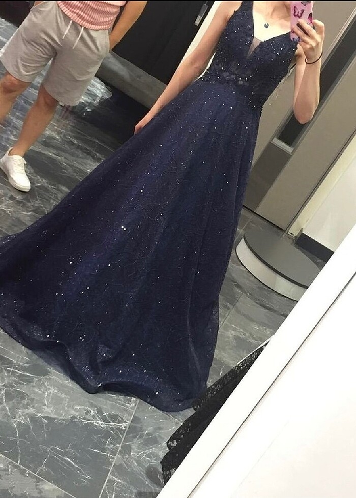 Parıltılı lacivert renk uzun nişan elbisesi - Görsel 3