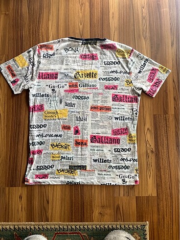 John Galliano John Galliano vintage gazete tshirt