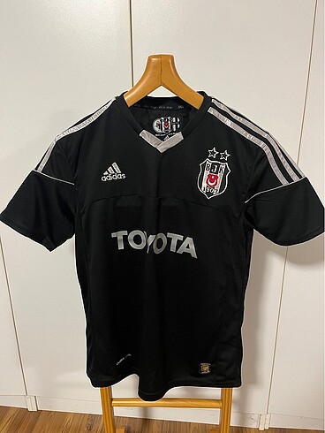 Beşiktaş 2013 2014 yılı sezonu forma 110. Yıl