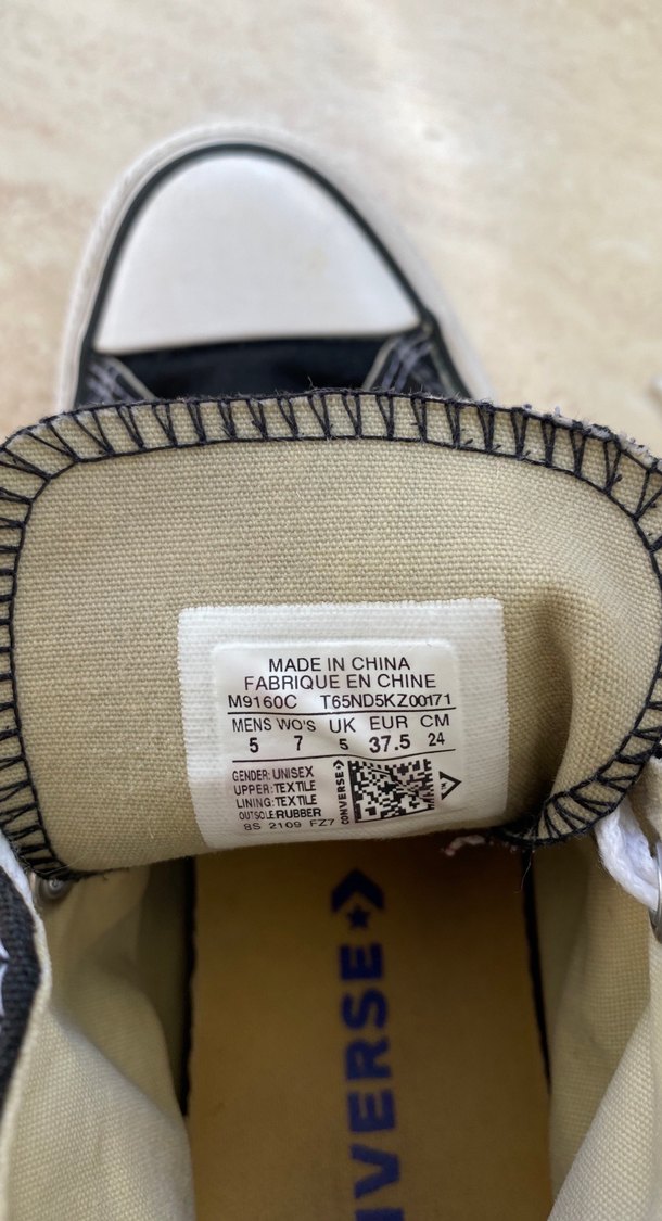 Kadın Siyah Beyaz orijinal converse - Görsel 2